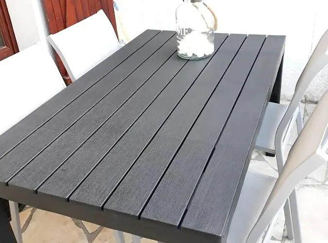 Maison Charmante Aux Mathes Avec Jardin Clôturé. Les Mathes