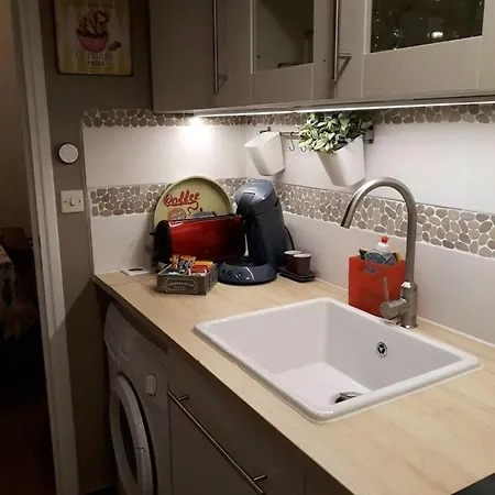 Maison Charmante Aux Mathes Avec Jardin Cloture. * Les Mathes