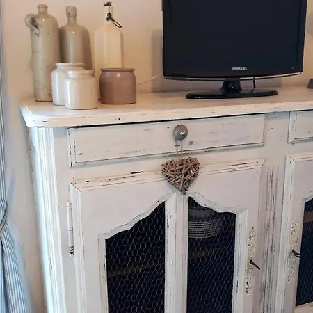 Сasa de vacaciones Maison Charmante Aux Mathes Avec Jardin Clôturé. *