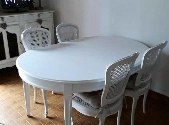 Сasa de vacaciones Maison Charmante Aux Mathes Avec Jardin Clôturé. Les Mathes