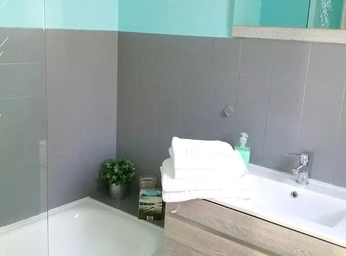 Сasa de vacaciones Maison Charmante Aux Mathes Avec Jardin Clôturé.